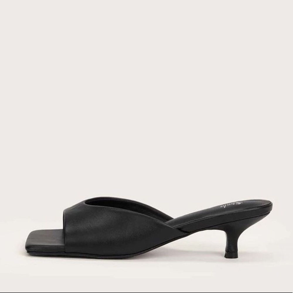 LOW MID-HEELS